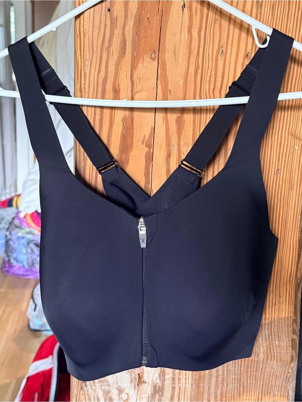 Knix Women’s Size 8 High Support Zip-Front Bra